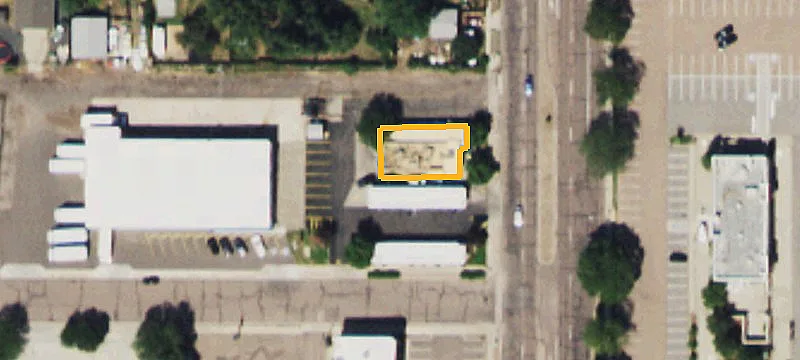 606 Chelton Rd