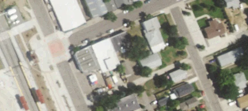 2240 Lk Ave