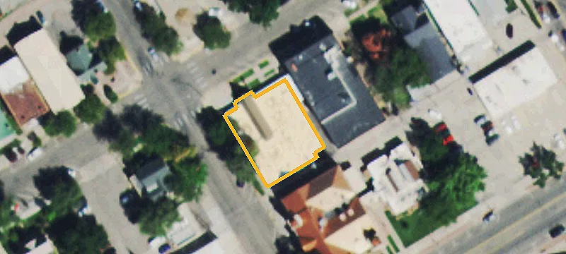 806 Macon Ave