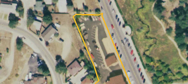 255 Park Ln
