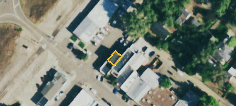 102 2nd Ave