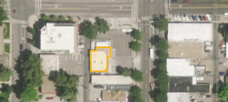 635 Main St