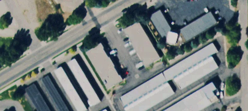 824 Chambers Ave