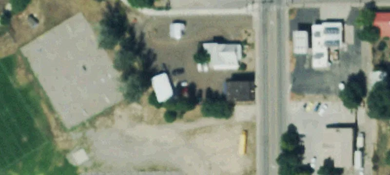 827 Railroad Ave