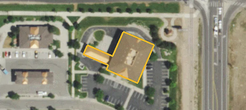 355 Eastman Park Dr, Unit 100