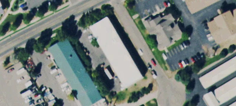 930 Chambers Ave