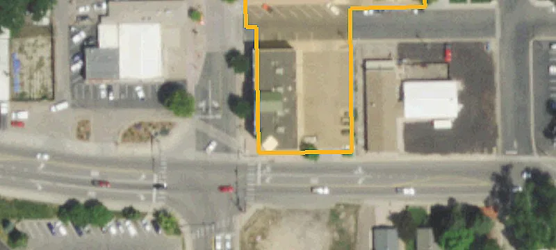 39 Parish Ave, Unit 4