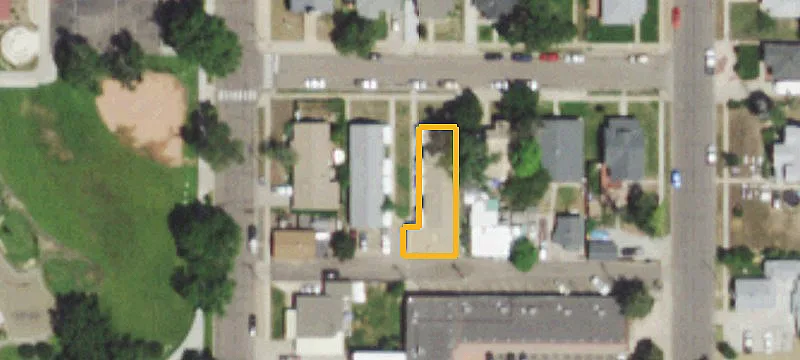 628 Strong St
