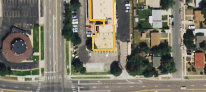 981 Un Blvd