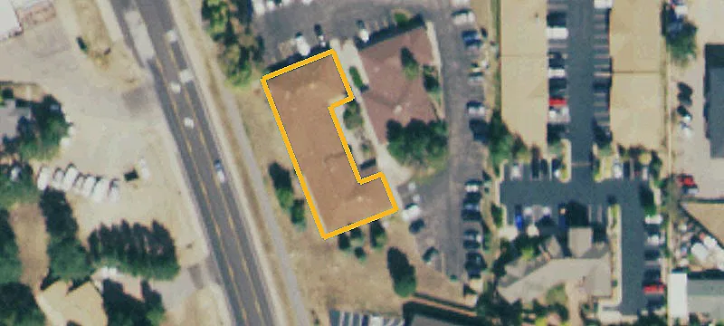 600 Saint Vrain Ave, Unit 3