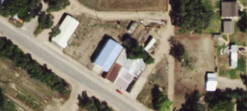 303 Railroad Ave
