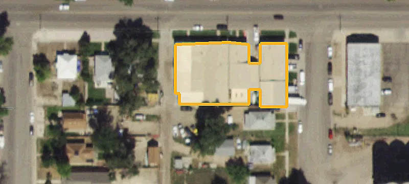 306 Railroad Ave