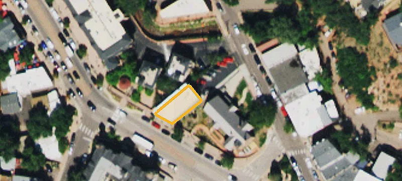 814 Manitou Ave