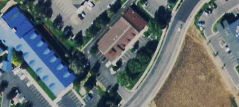 313 Chambers Ave