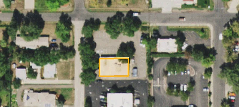 9398 Cedar Ave