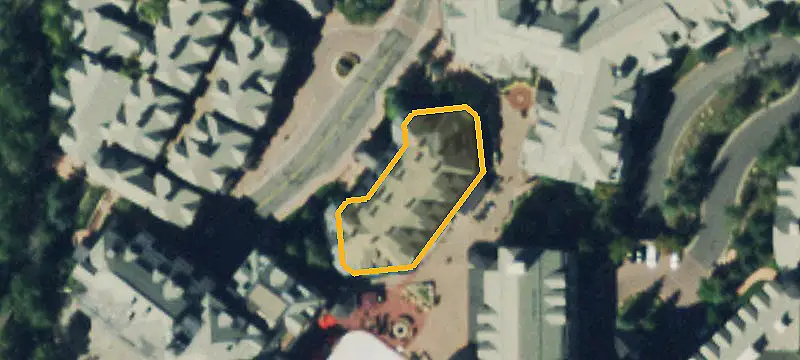 76 Avondale Lnc4