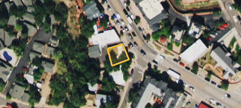 903 Manitou Ave