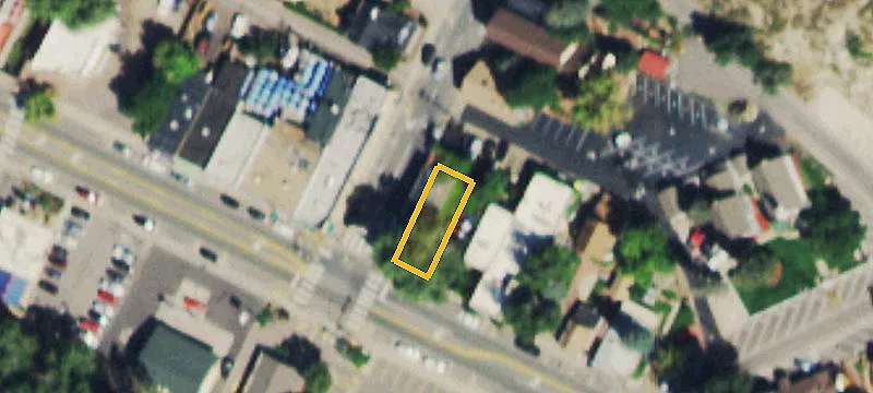 215 Bear Crk Ln