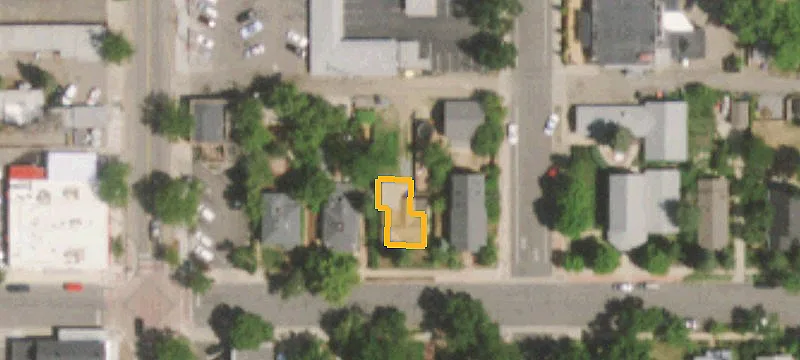107 Simpson St