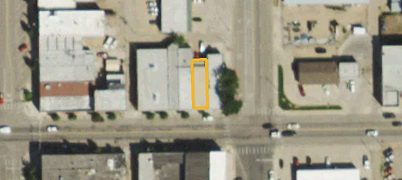 303 Edison St