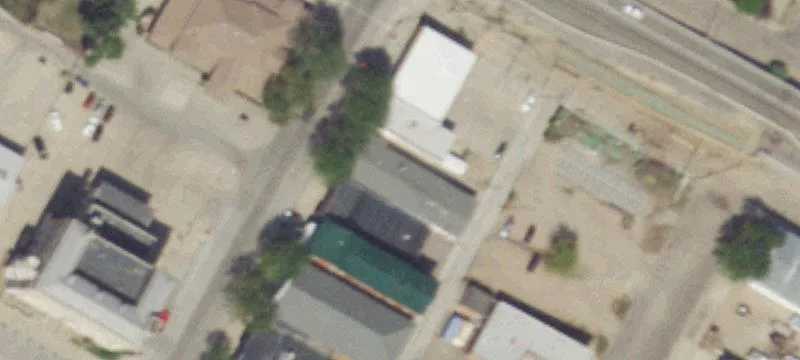 216 3rd St