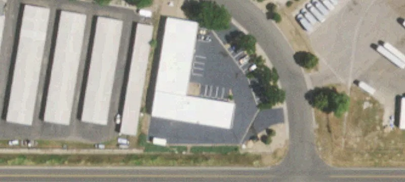 855 Weaver Park Rd
