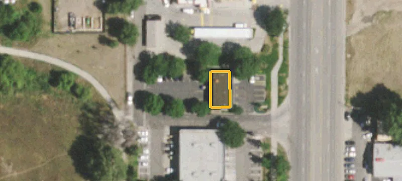 875 Lincoln Ave