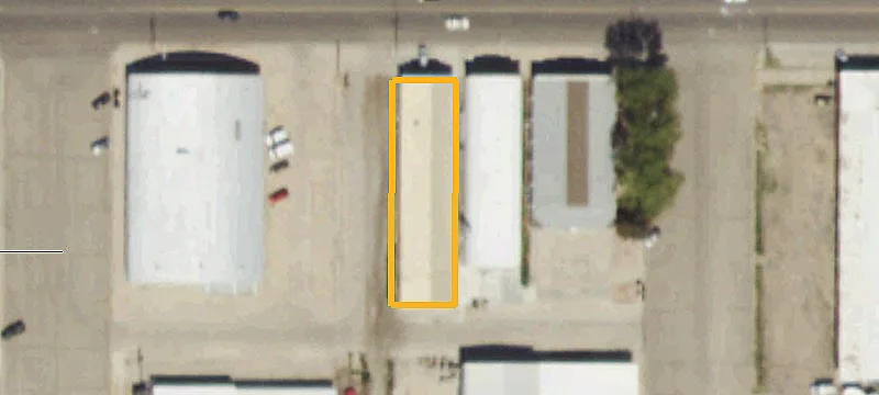 318 Railroad Ave