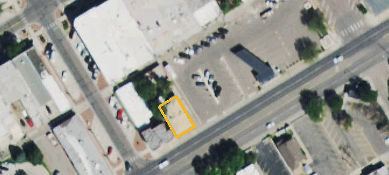 511 Royal Gorge Blvd