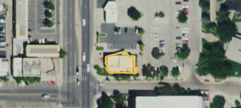 100 Main St