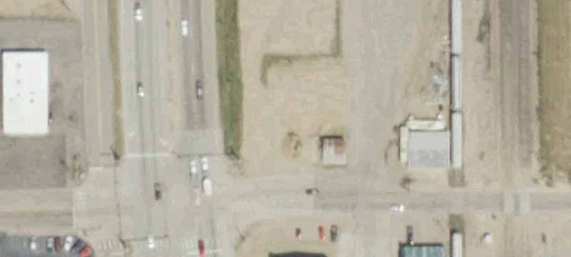 100 Grand Ave