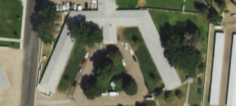 2200 Edison St
