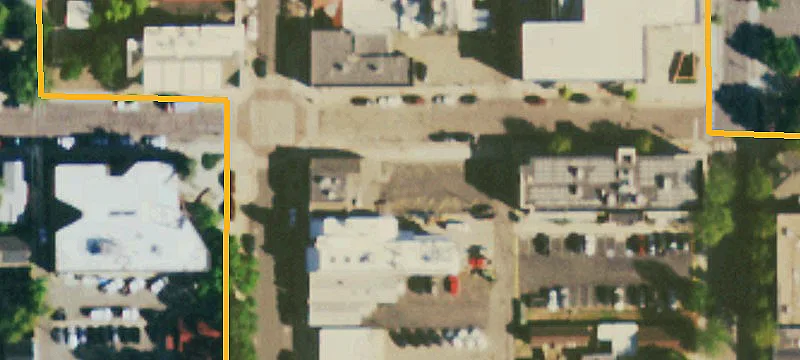 740 Main St