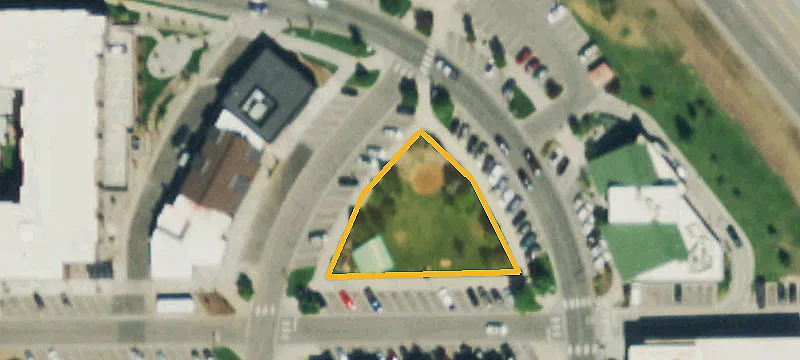241 Robinson St, Unit C-106