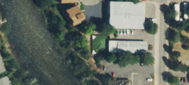 2517 Grand Ave