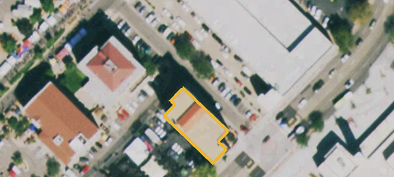 165 Central Main St