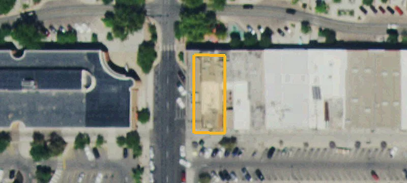 401 Main St