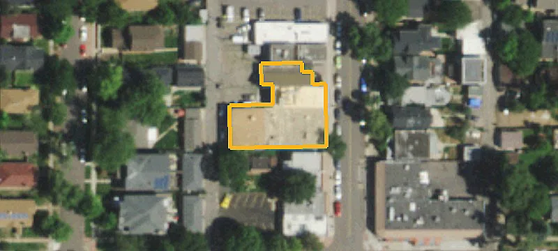 1875 Pearl St