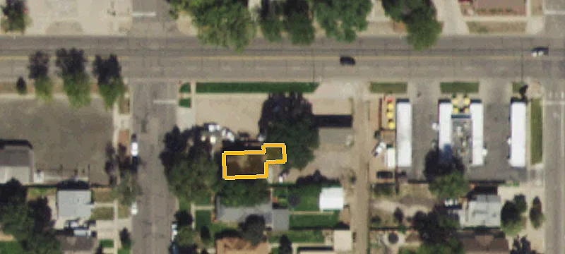 220 Platte Ave