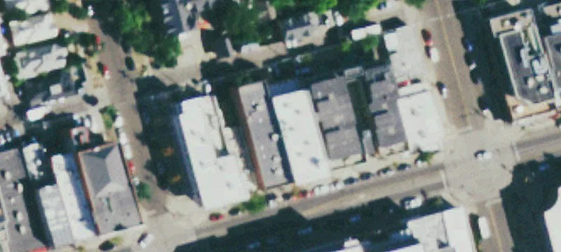 1617 Pearl St