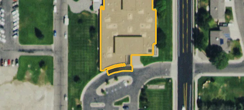 627 25th 12th Rd