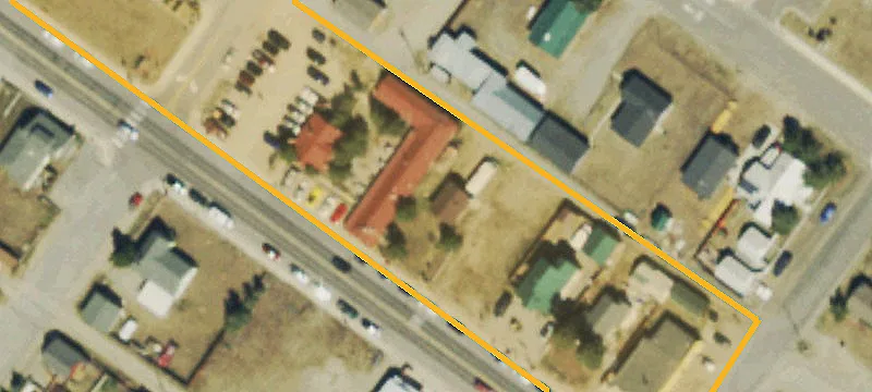 716 Main St