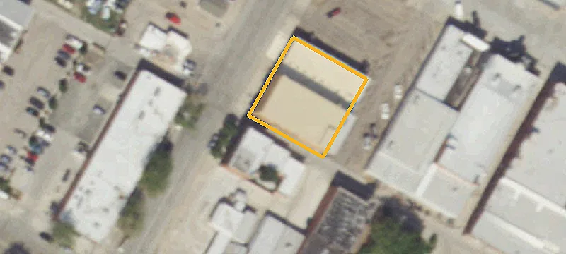 120 4th Ave