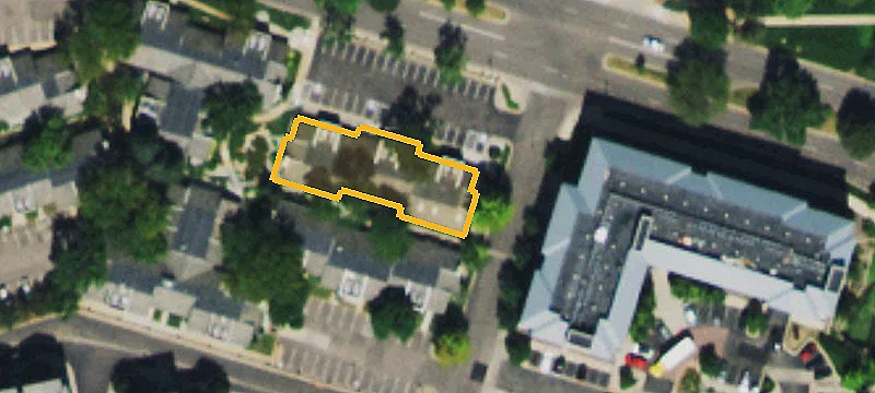 8000 Prentice Ave, Unit D-D5