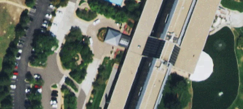 200 Inverness W Dr