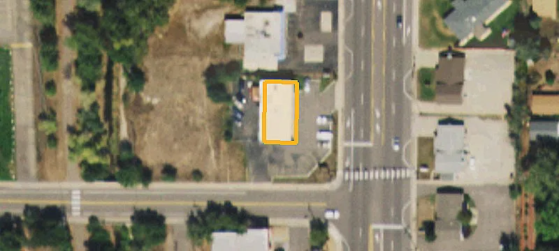 6599 Broadway