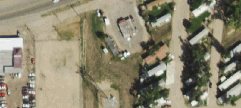320 Edison St