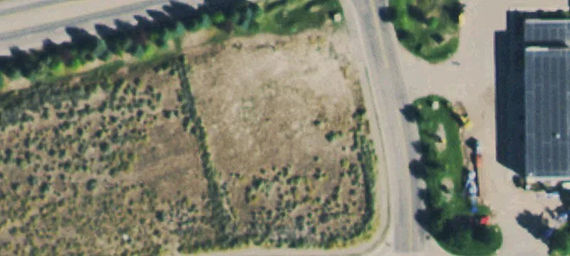 30 Earhart Dr
