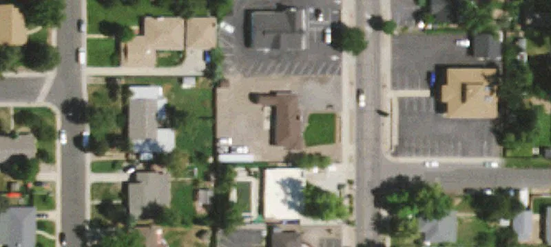 4305 Harlan St