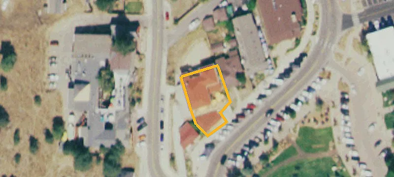 205 Park Ln